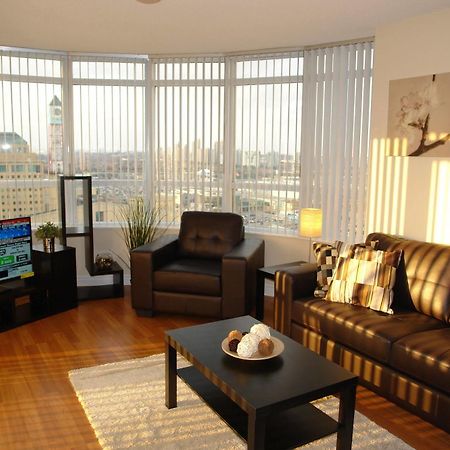 Goodwood Suites Mississauga Exterior foto