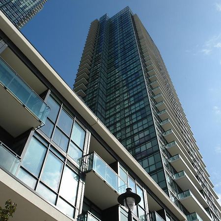 Goodwood Suites Mississauga Exterior foto