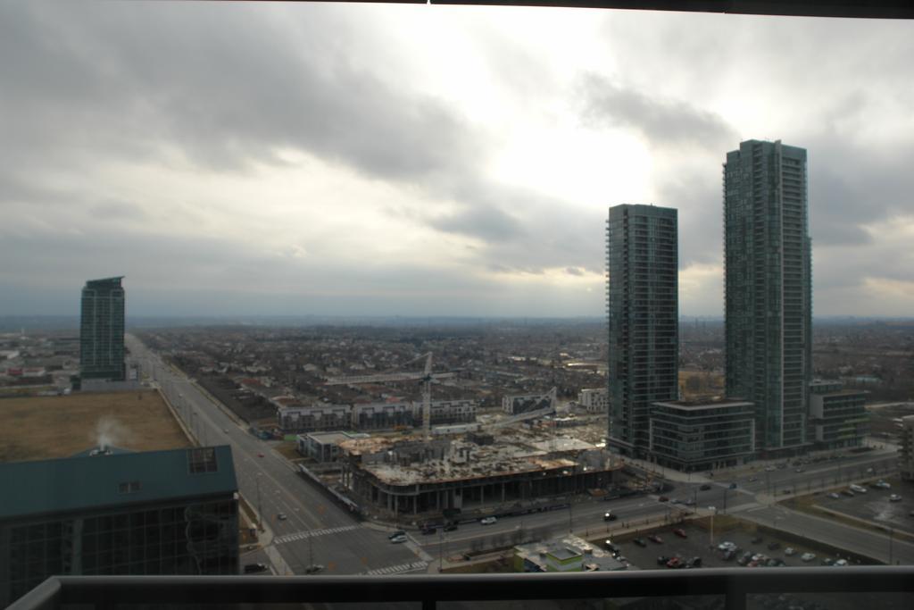 Goodwood Suites Mississauga Exterior foto