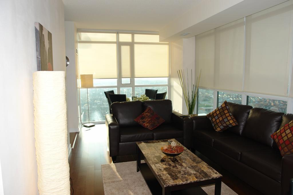 Goodwood Suites Mississauga Quarto foto