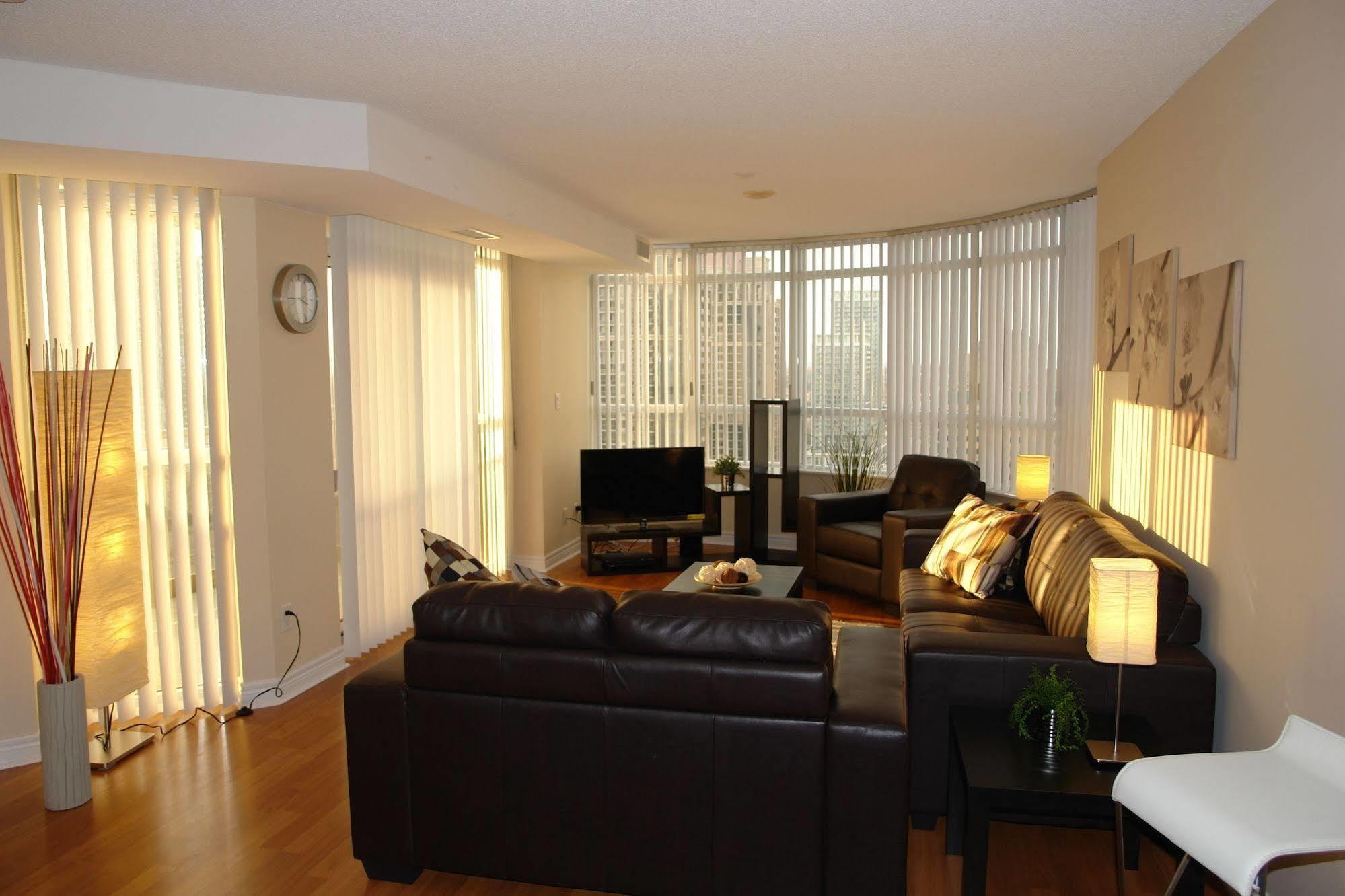 Goodwood Suites Mississauga Exterior foto